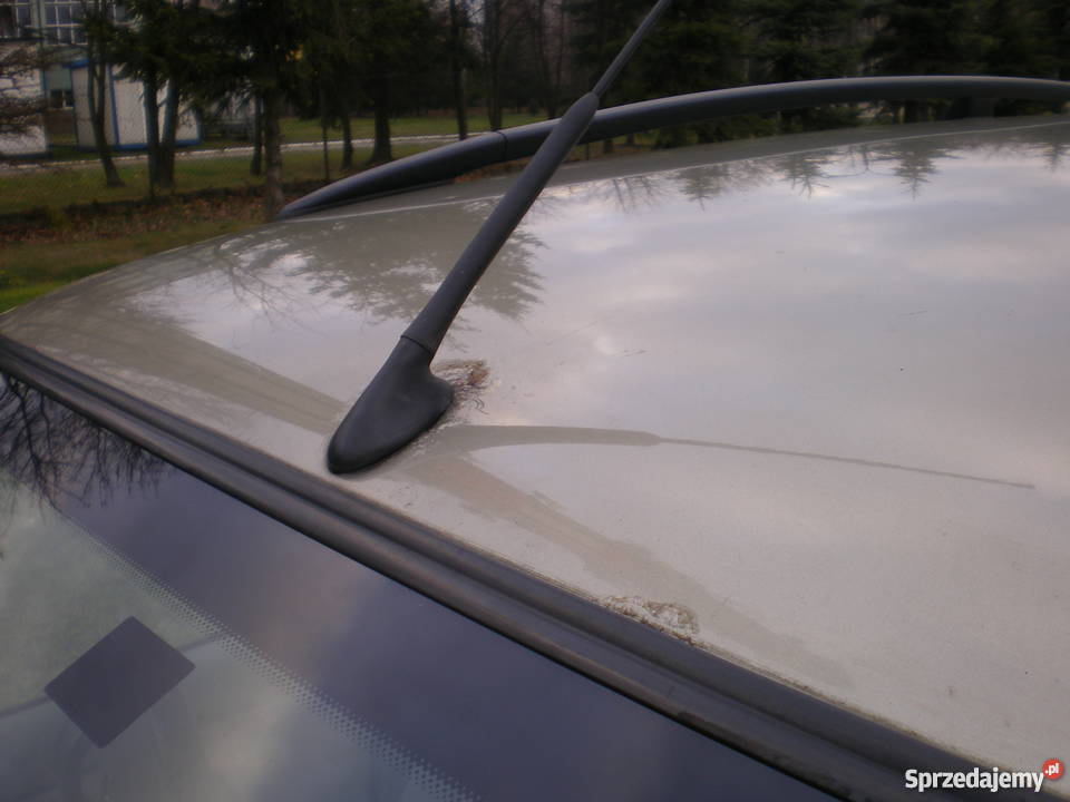 Ford Mondeo Mk2 20 benzyna kombi Ghia 1999r 1998cm3 łódzkie Wieluń sprzedam