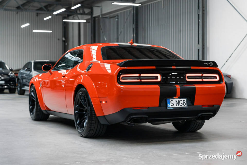 Dodge Challenger SRT Hellcat 62 V8 HEMI 717 kamera cofania Challenger Węgrzce