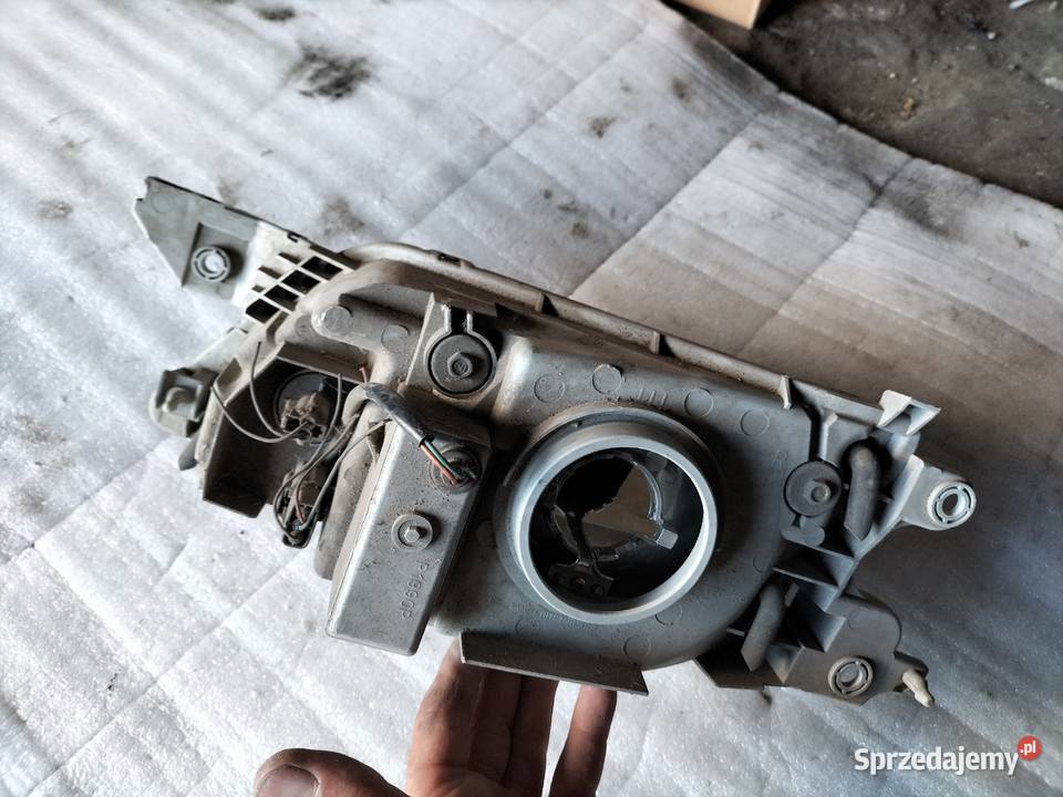 LAMPA PRAWA PRZÓD MAZDA PREMACY 1 lubelskie