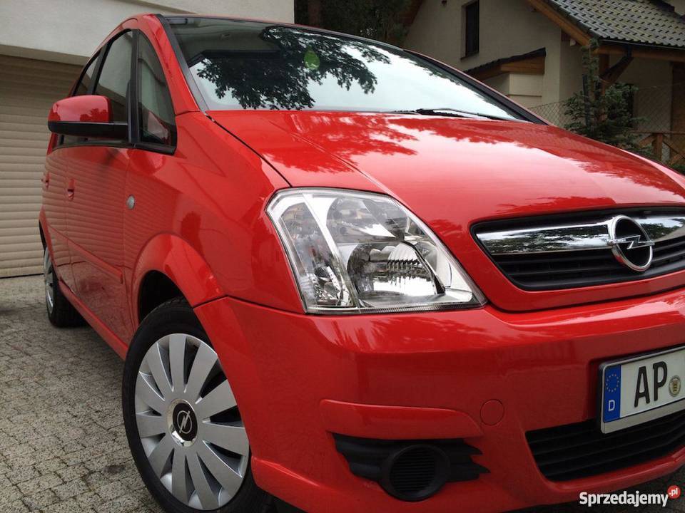 Opel Meriva nieuszkodzony czerwony Sopot