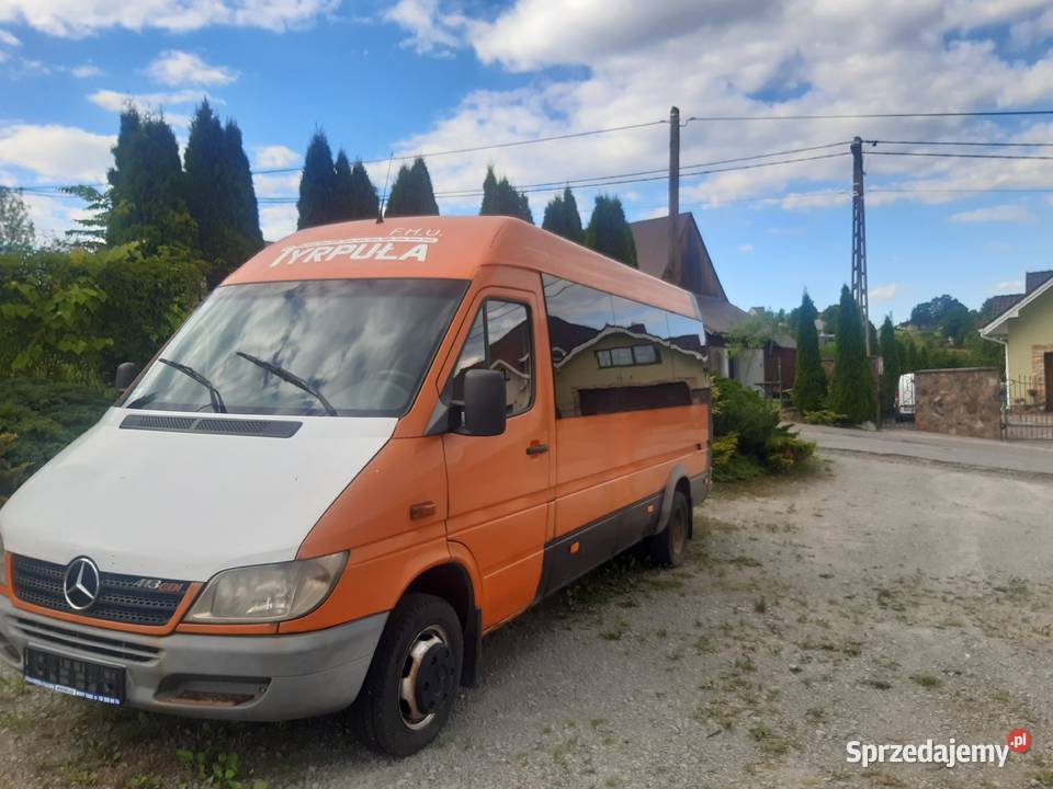 Sprzedam busa spiertera r2005 silnik22 Krzeczów