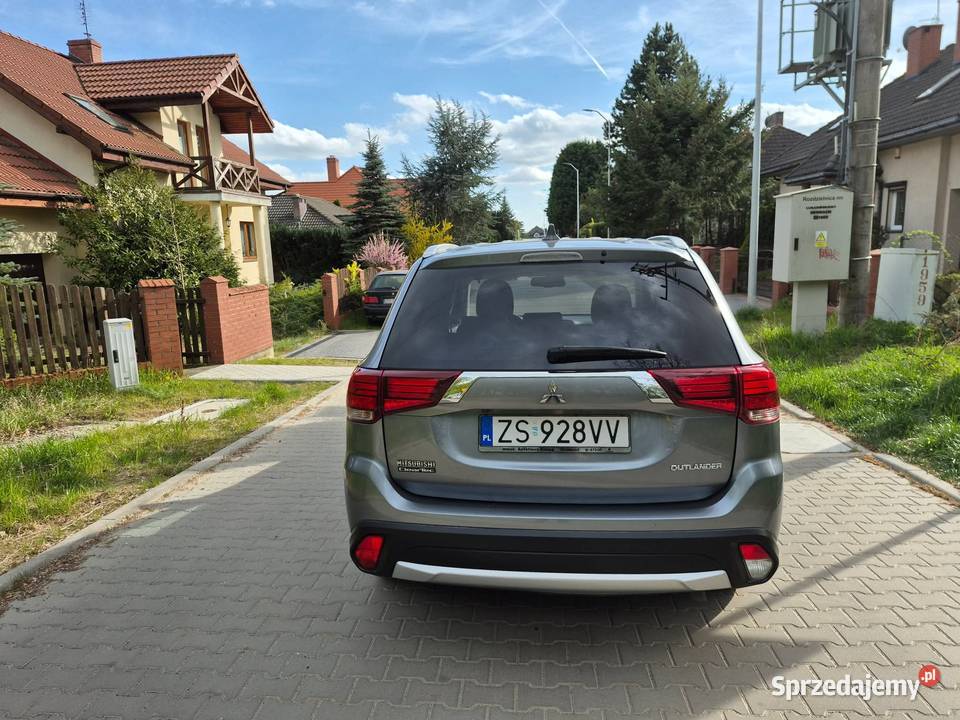 22 DiD 7osobowy BEZWYPADKOWY SUV Szczecin