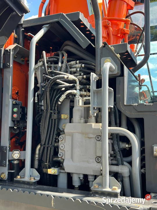 Uzywana Koparka kolowa Hitachi ZX 140 1610h Biała Podlaska
