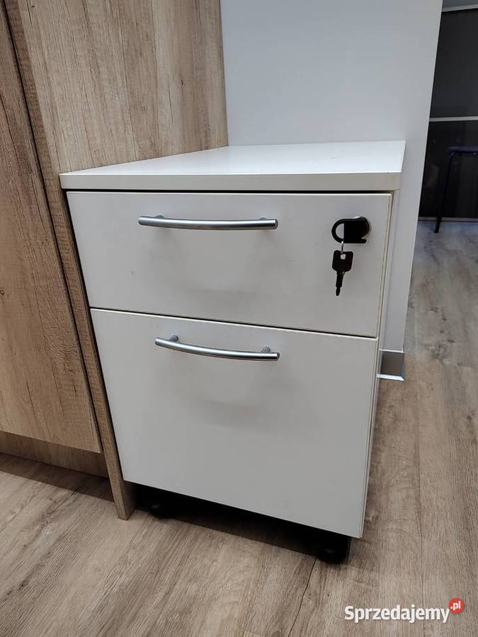 Konterek biały drewniany Gliwice