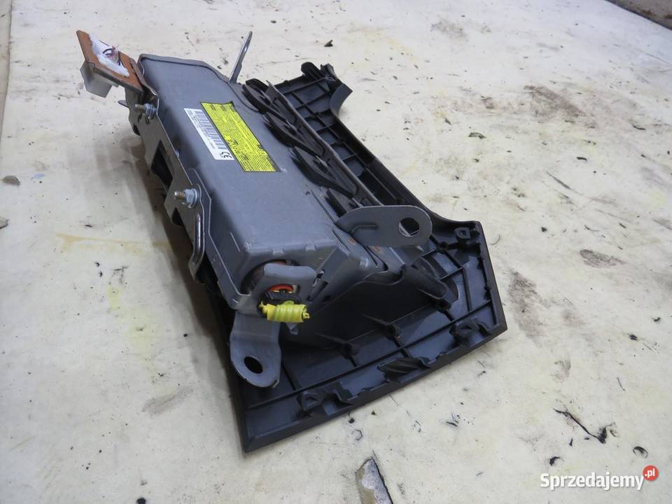 PODUSZKA AIRBAG KOLANOWA AVENSIS T27 T29