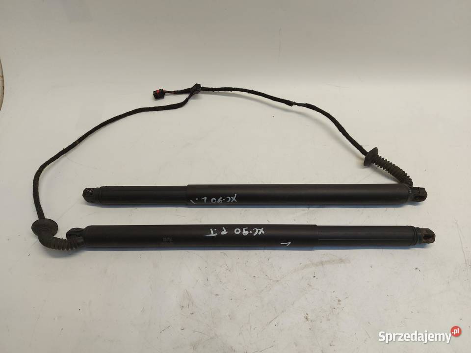 VOLVO XC90 II D5 Siłownik klapy bagażnika lewy