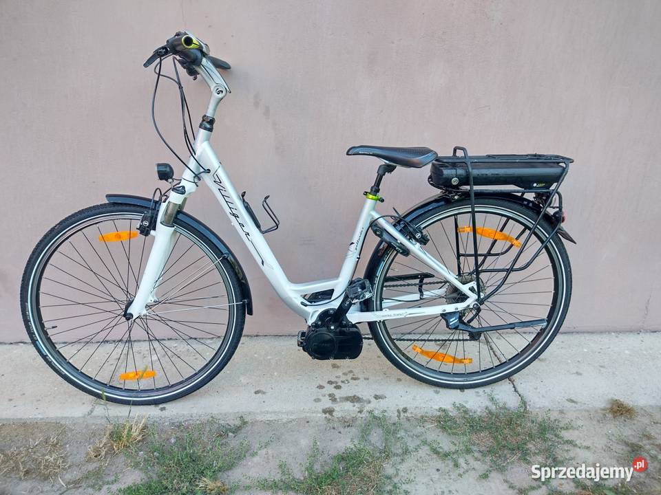 rower elektryczny BOSCH 28 Deore zadbany Wrocław