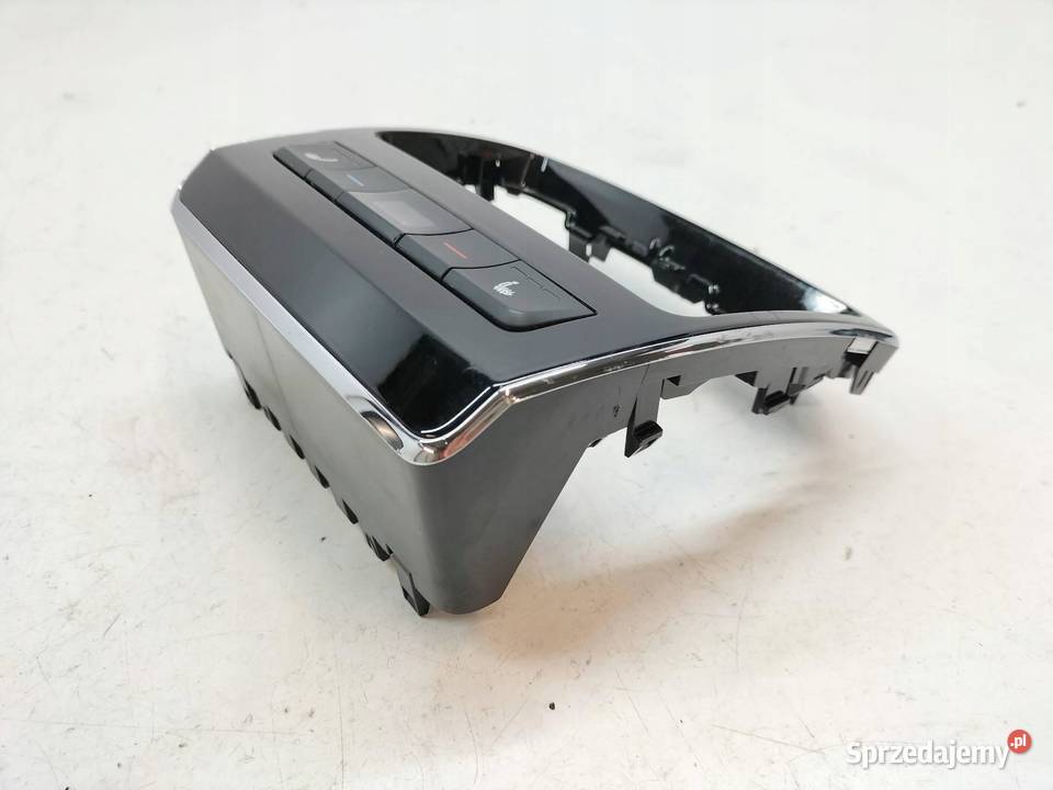 PANEL NAWIEWU TYLNY 3V0907049E Skoda Superb III