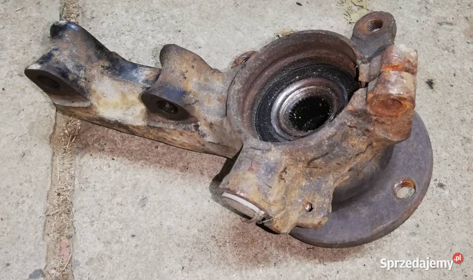 Zwrotnica przód przednia prawa Audi 80 b4 20 19 Sanok