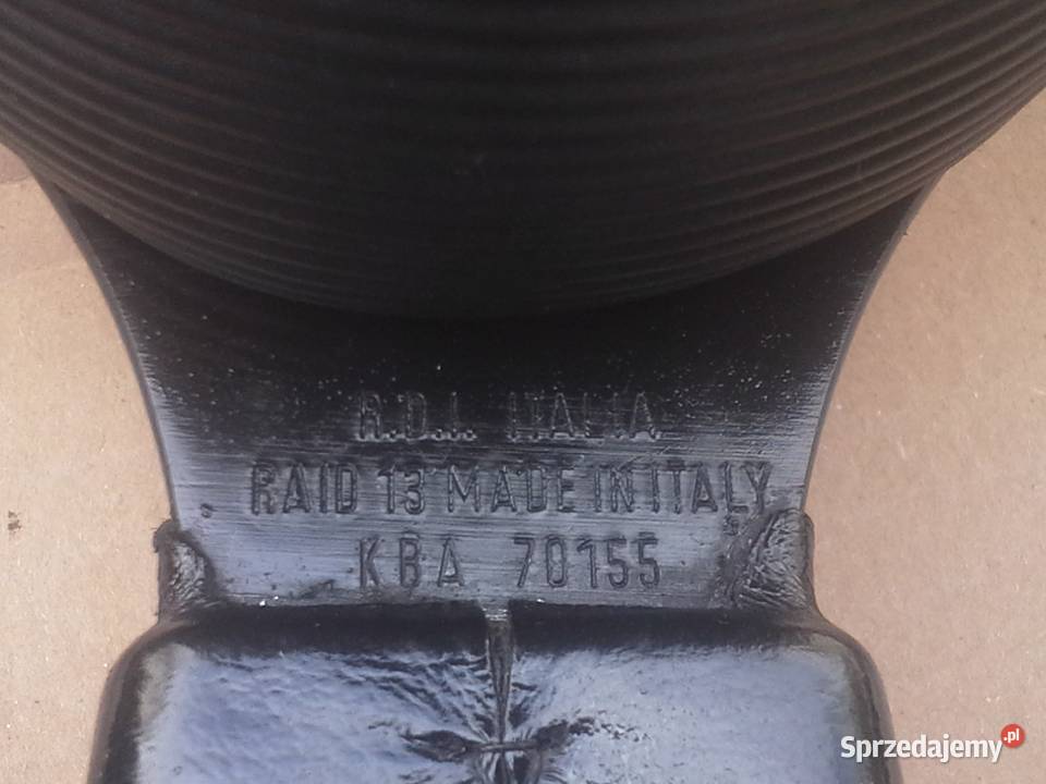 Kierownica ITALIA RAID 13 KBA 70155 0270588 Wyposażenie wnętrza