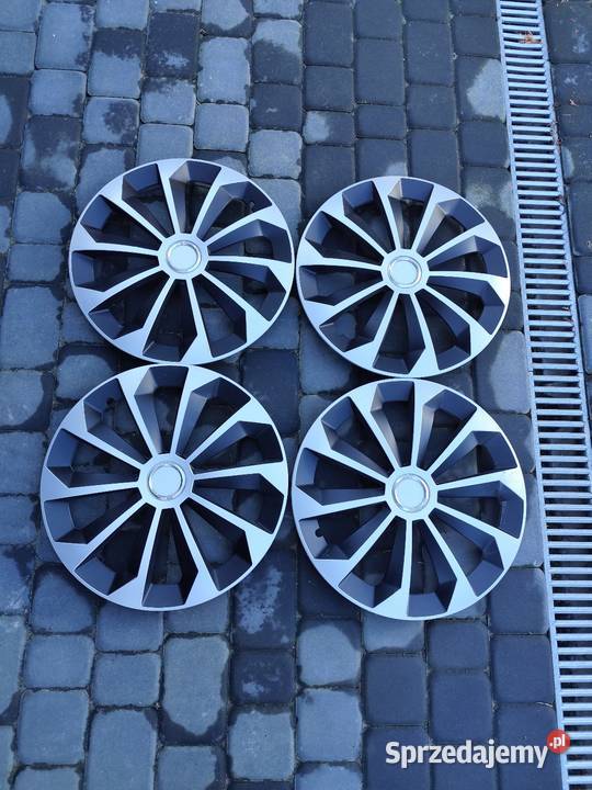 Kołpaki samochodowe 16