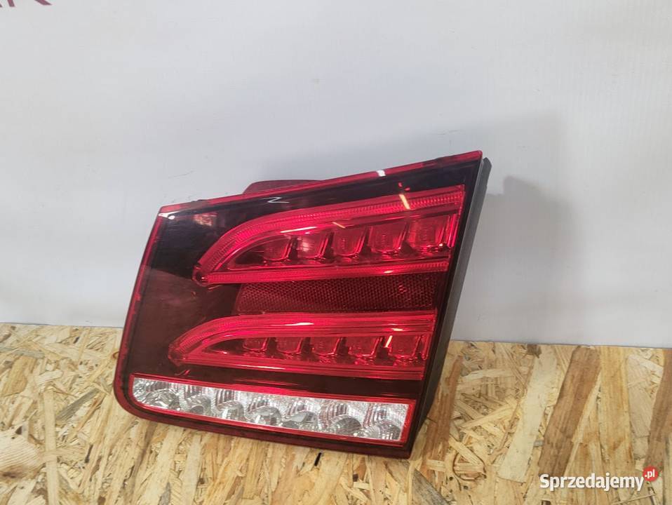 Lampa Klapy Bagażnika Prawa Mercedes W212 Kombi Pleszew