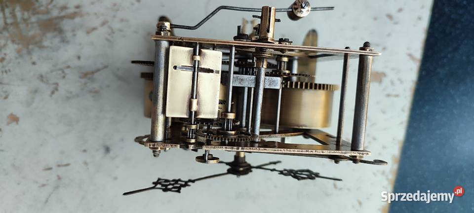mechanizm zegara wiszącego GB sprawny nakrecany podkarpackie Mielec sprzedam