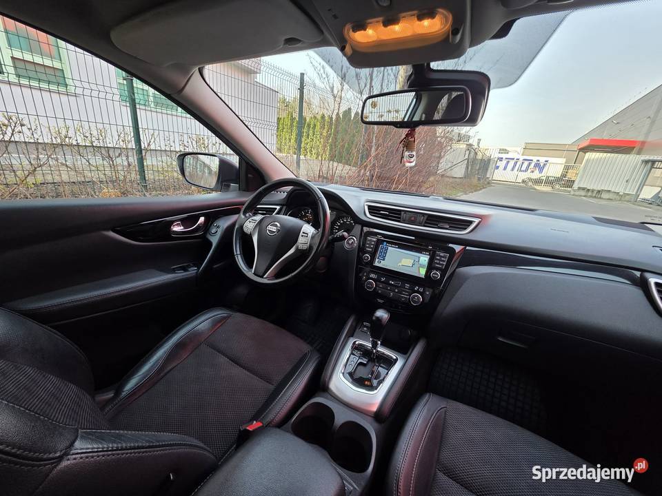 Nissan Qashqai 16 DCi Tekna Xtronic EU6 Warszawa