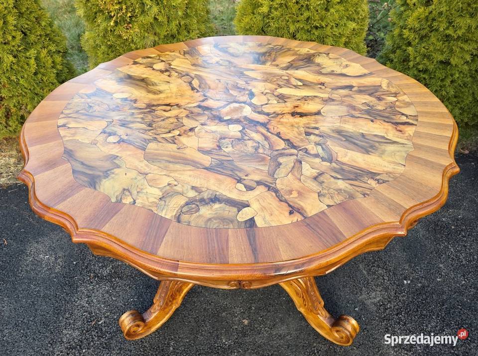 Piękny stoł w stylu Ludwika renowacji 9290