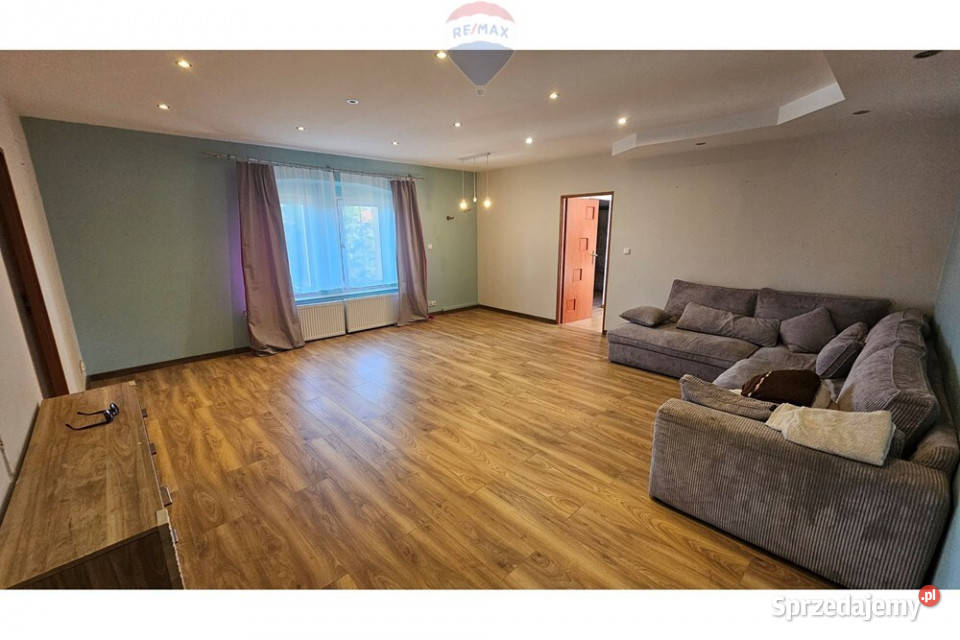 duże mieszkanie z widokiem Mysłakowice Rok budowy 1959 sprzedam