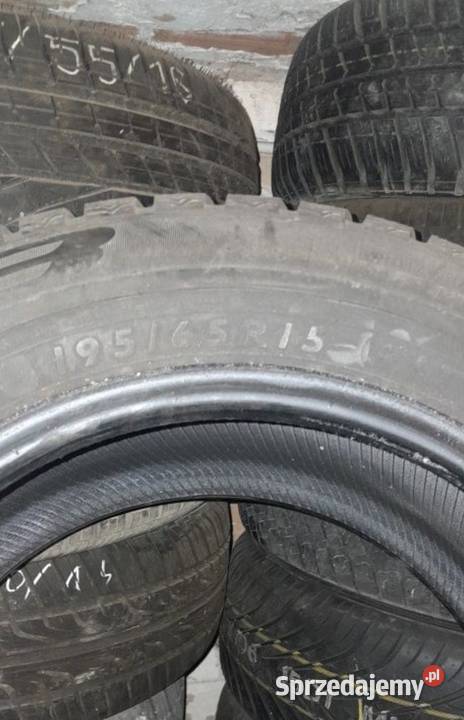 OPONA ZIMOWA 19565R15 91T Dunlop SP Winter Sport 18cale Dobiegniew