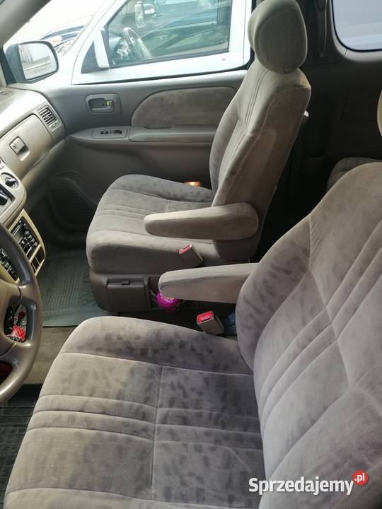 Toyota Sienna kolekcjonerska Rok produkcji 2001 Uniejów