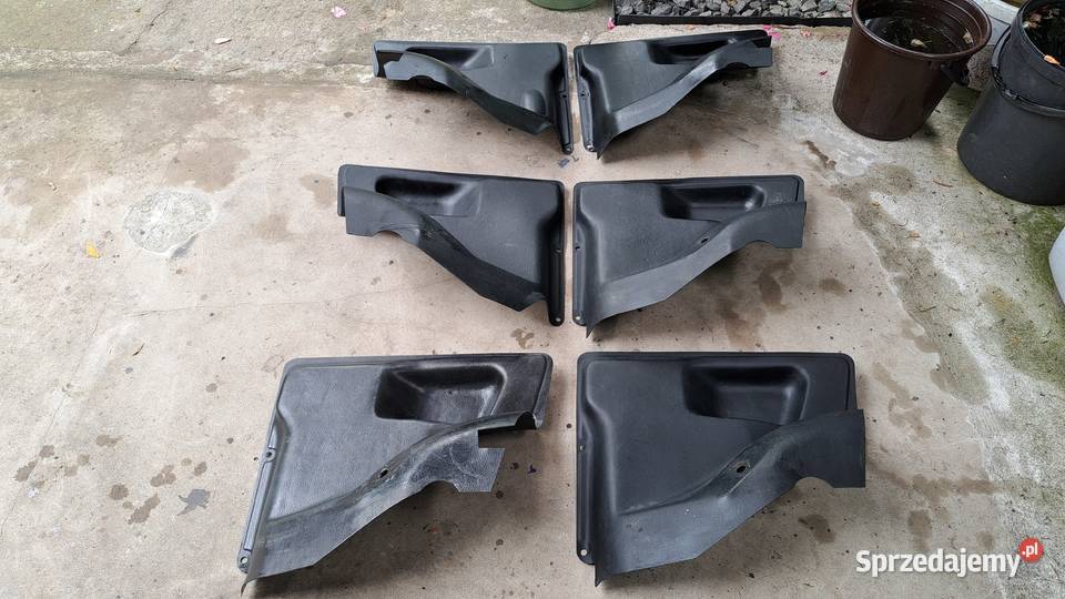 Fiat126p osłony boczki nadkoli tył Leszno