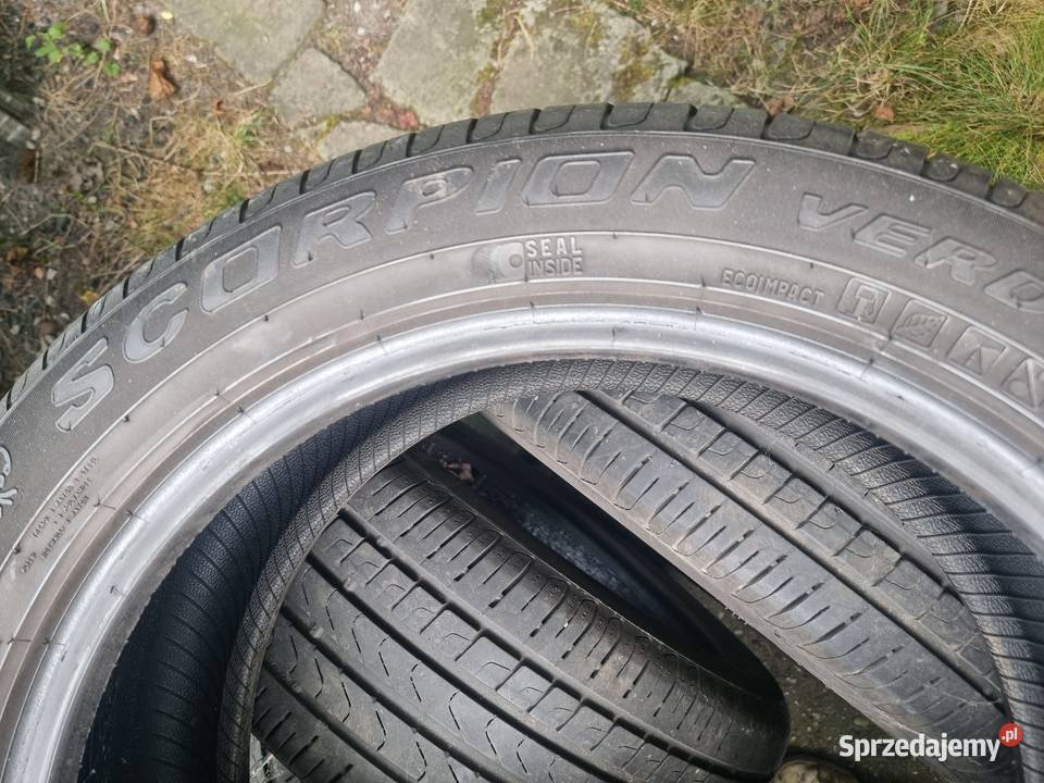 Trzy opony letnie 23550r19 Pirelli 2020
