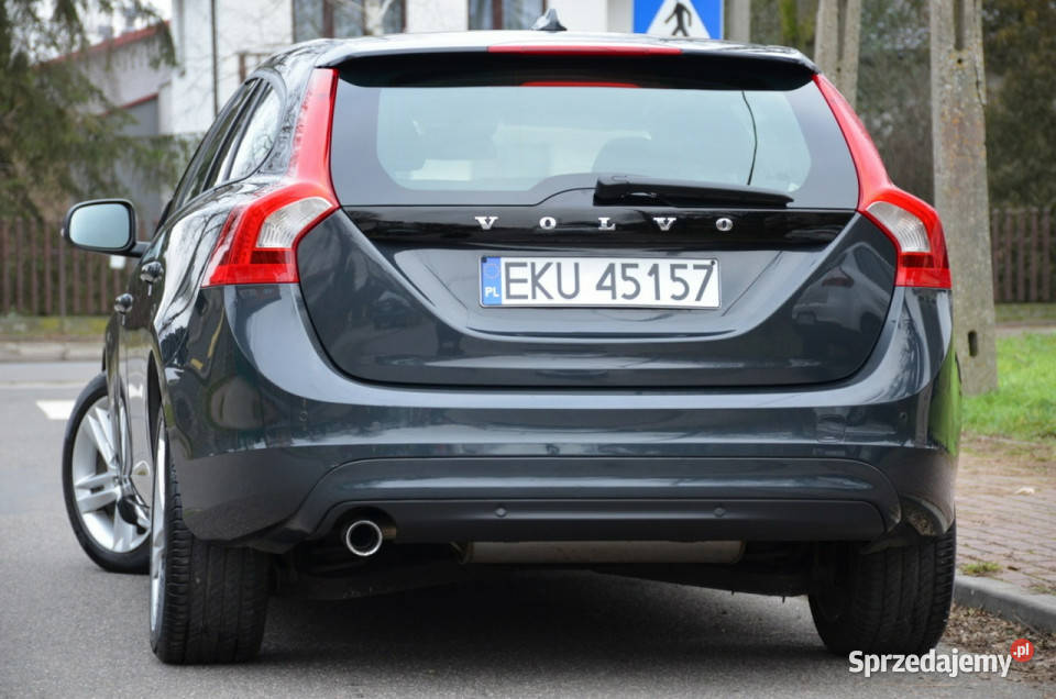 Volvo V60 SUPER STAN 16D2 114 Serwis Lift LED system Start-Stop