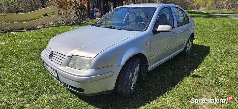 VW Bora 16 101 LPG 1998r Zdrowa blacha Bora lubelskie Majdan Ostrowski