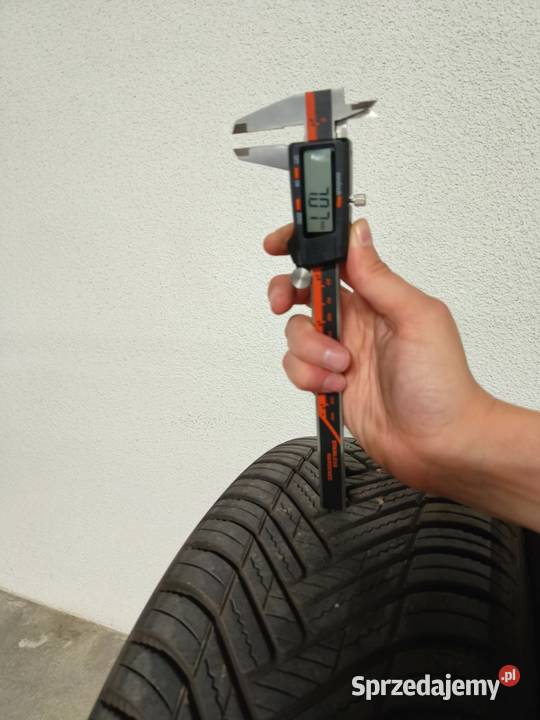 Opony całoroczne Hankook 21555 R17 stan dolnośląskie