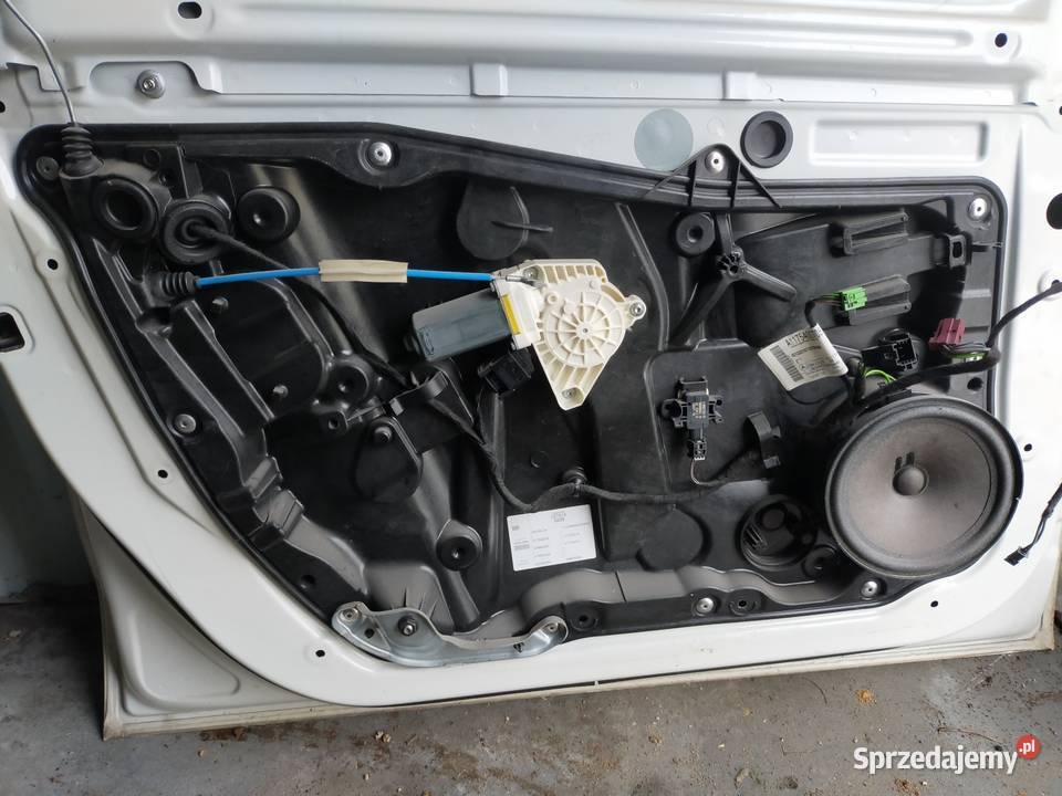 Mercedes CLA w117 zamek lewy przód drzwi Bolszewo sprzedam