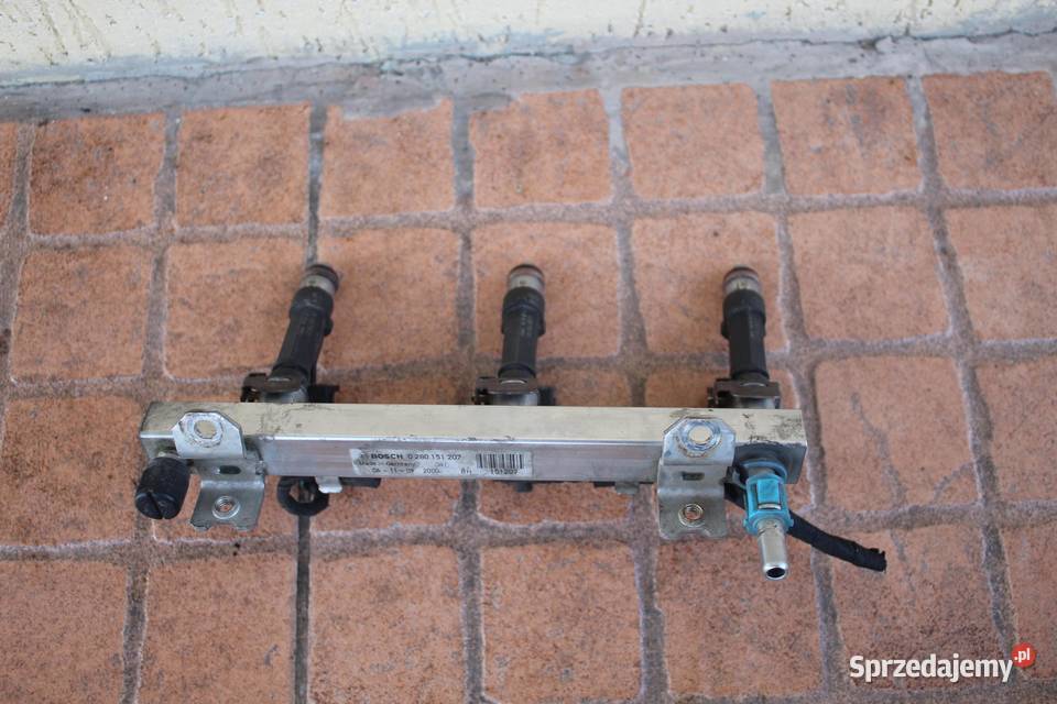 LISTWA WTRYSKOWA WTRYSKI OPEL CORSA D 10 osobowe Listwy wtryskowe Części samochodowe