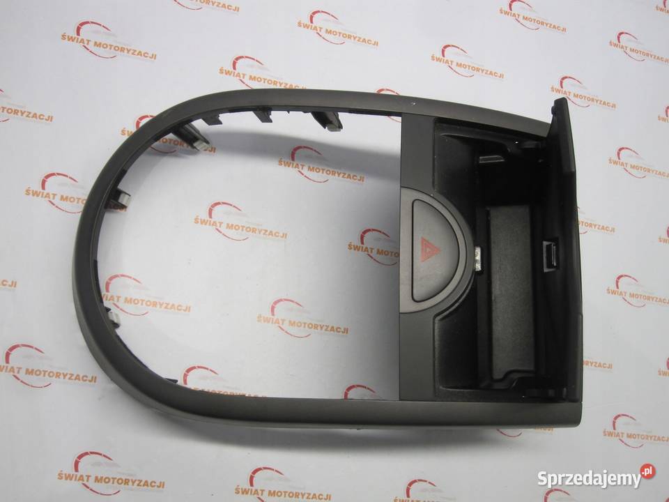 KIA SOUL 09r ramka radia schowek 8474902K100 osobowe