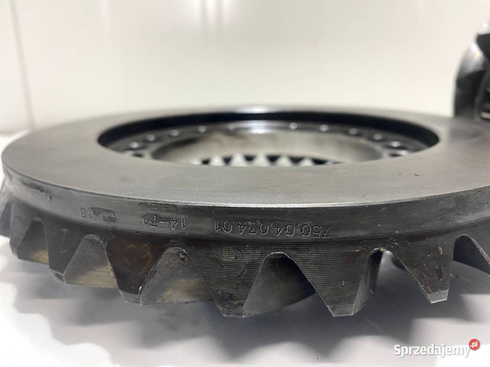 ATAK PRZEDNI JOHN DEERE 6145r14X31 AL160116 Kielce