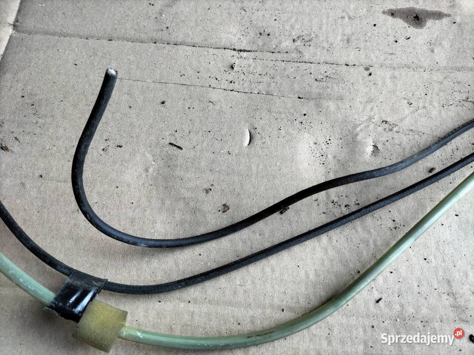 Suzuki Maruti 800 ANTENA DACHOWA RADIA osobowe sprzedam