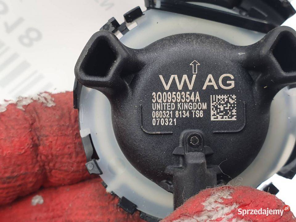 CZUJNIK VOLKSWAGEN ARTEON 3Q0959354A osobowe sprzedam