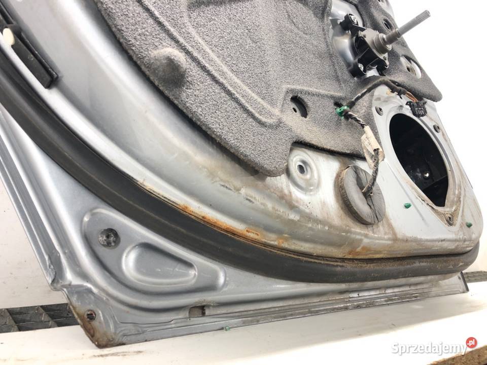 DRZWI LEWY TYŁ AUDI A4 B7 Kombi 0408 Drzwi