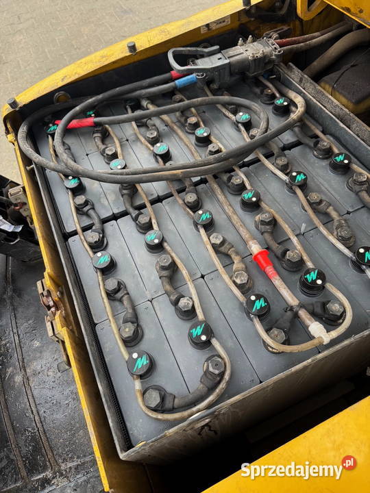 wózek widłowy elektryczny YALE ERP16VF Triplex elektryczny łódzkie Działoszyn sprzedam