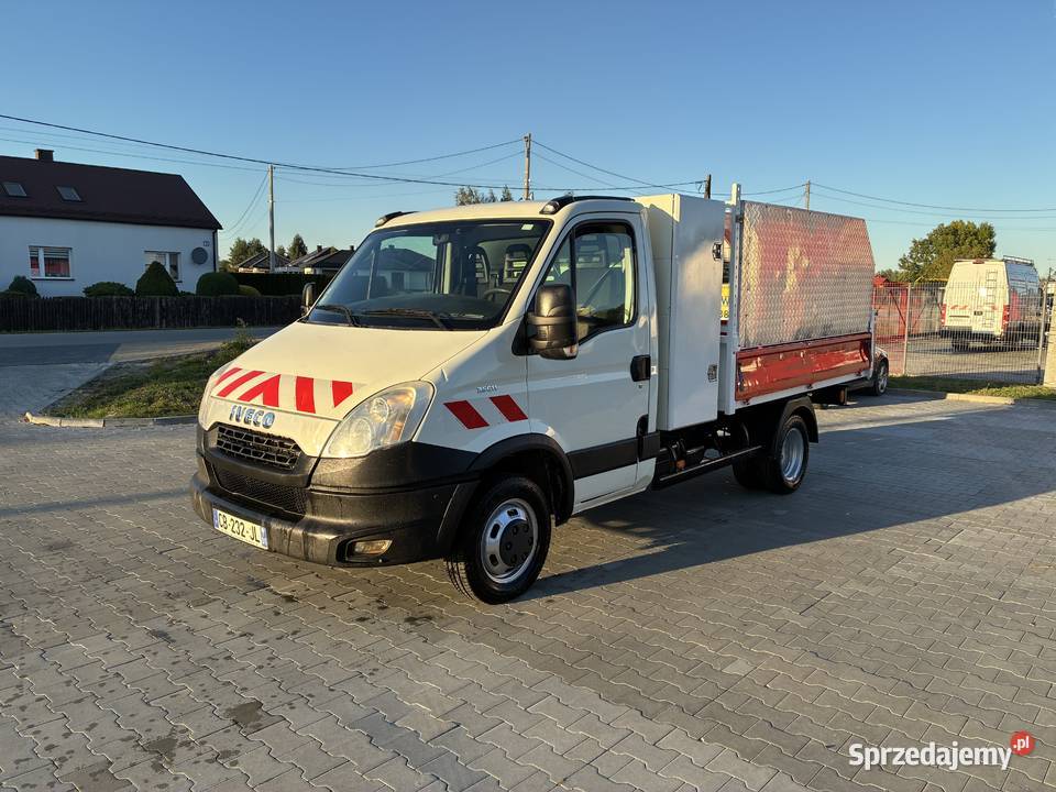 Iveco Wywrotka Wywrot Klima stan b Rok produkcji 2012