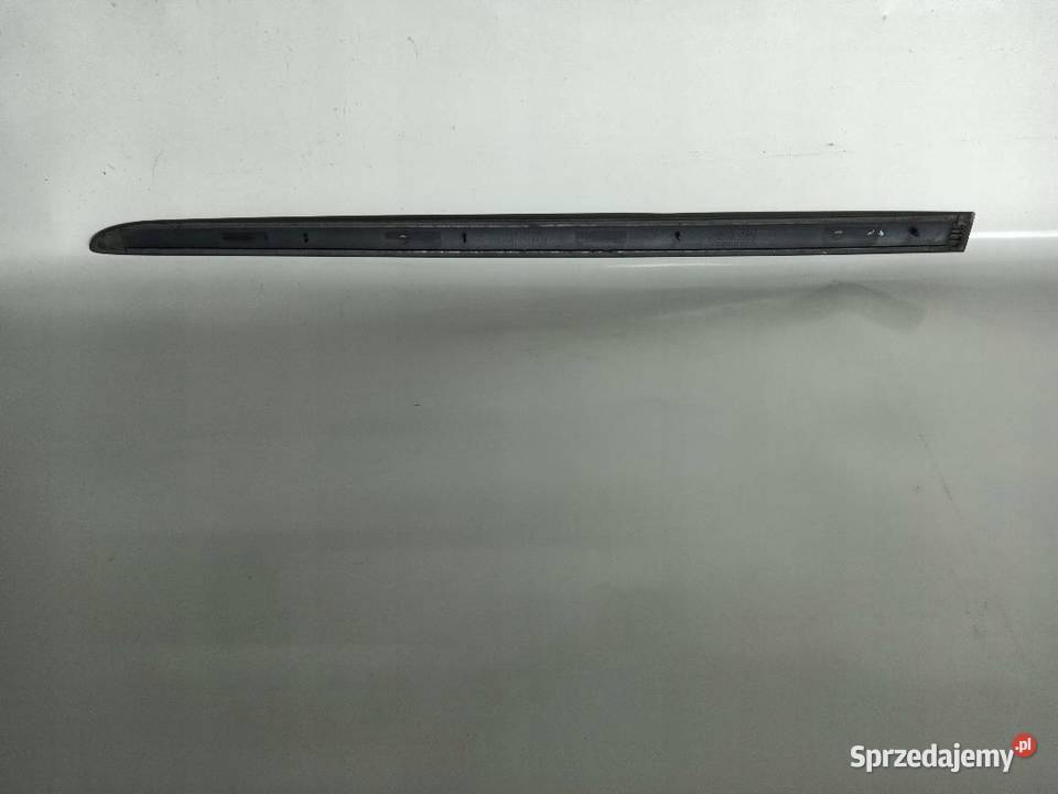 LISTWA DRZWI PRAWY TYŁ TYLNA VW CADDY 2K3853536 osobowe wielkopolskie