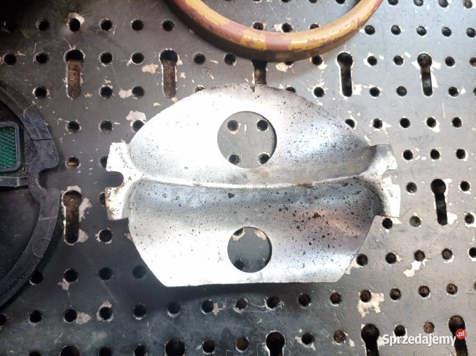 Lampa tylnia wojskowa