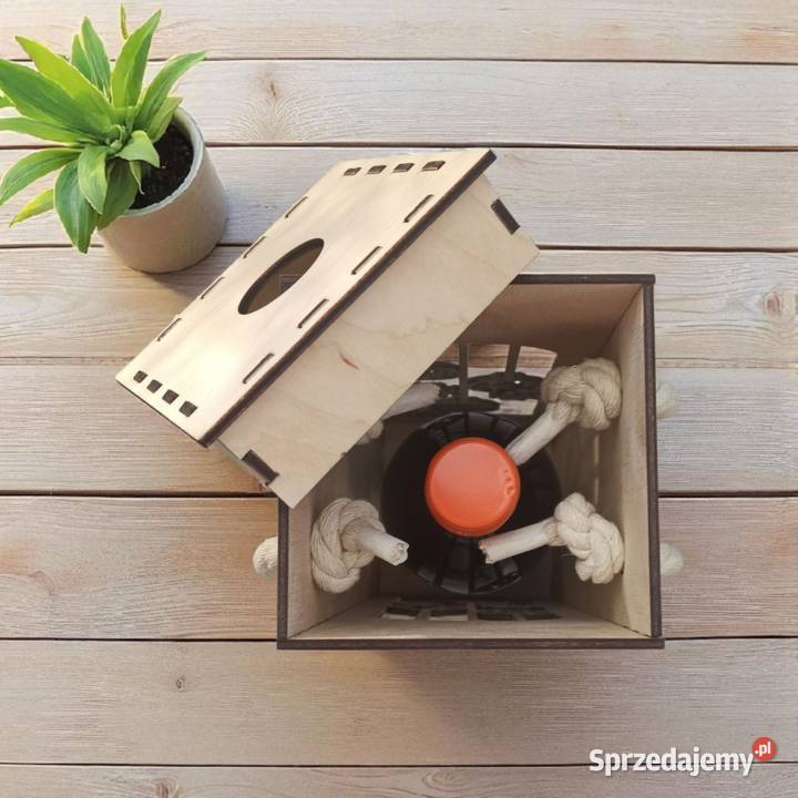 Świąteczna Drewniana Skrzynka na Wino Idealna na Warszawa sprzedam