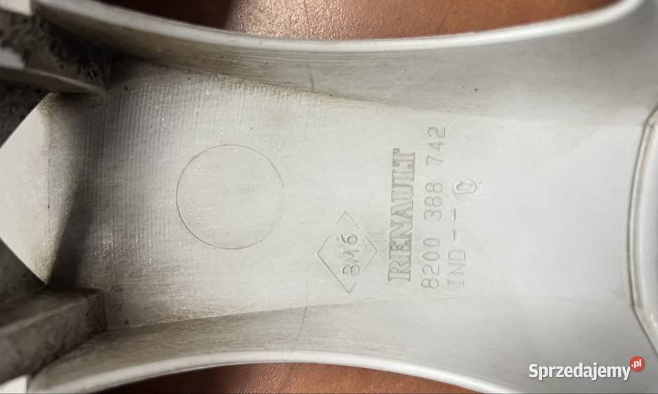 Kołpaki 15 oryginale Renault dolnośląskie Oleśnica