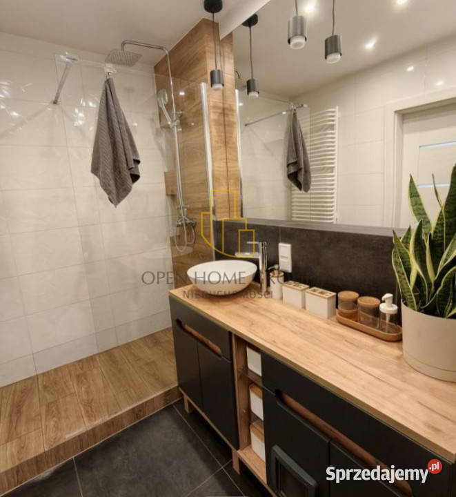 Lux3 pokoje 7141 m 2 TARASY Garaż Wrocław