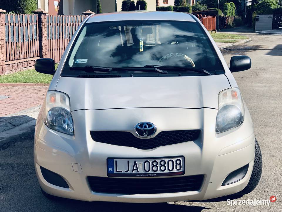 Toyota Yaris FL 10VVTi 69 Klimatyzacja 5drzwi Przeworsk