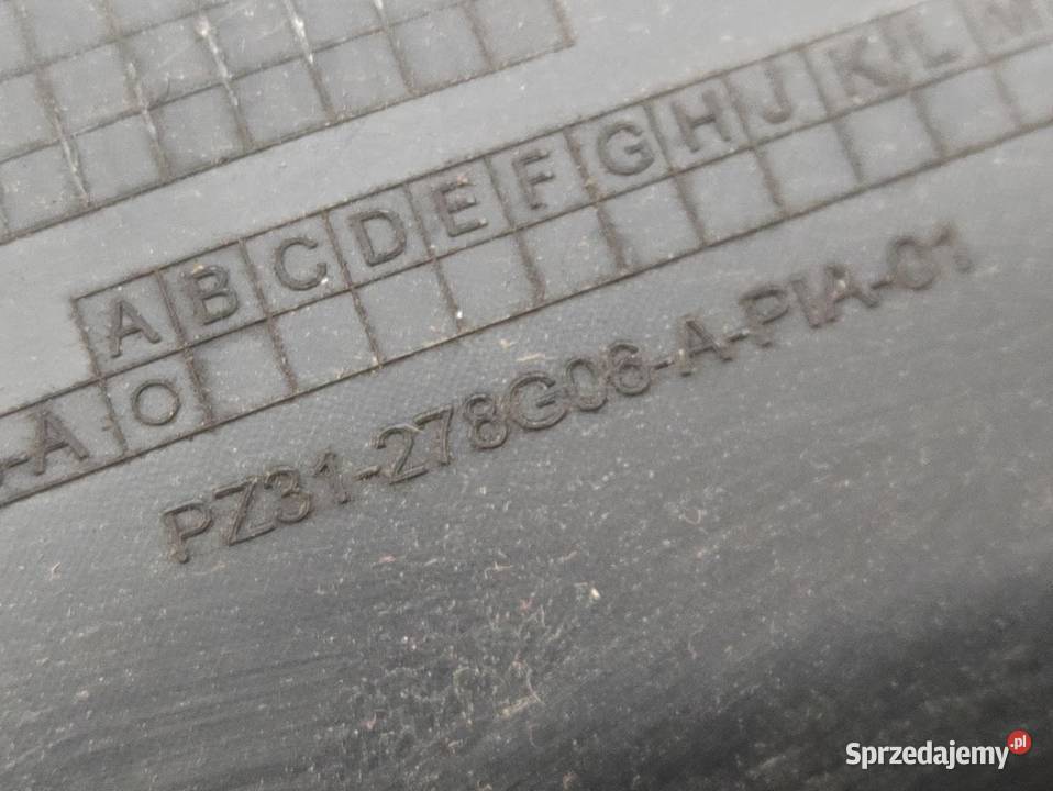 Kanał Wlot Powietrza Prawy Ford Transit Custom dostawcze