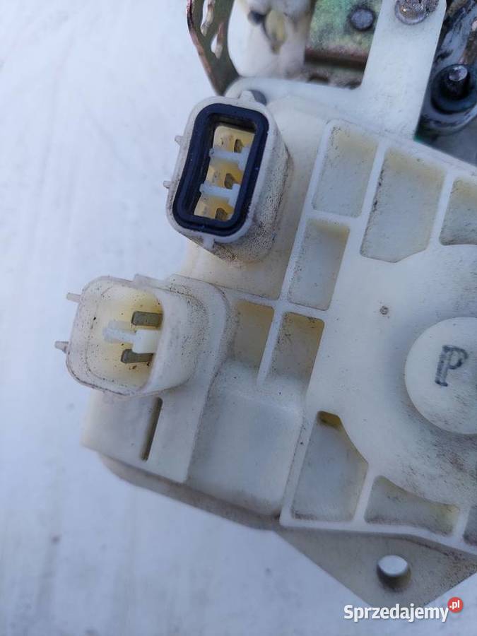 Zamek siłownik drzwi lewy przód Honda Civic VII małopolskie