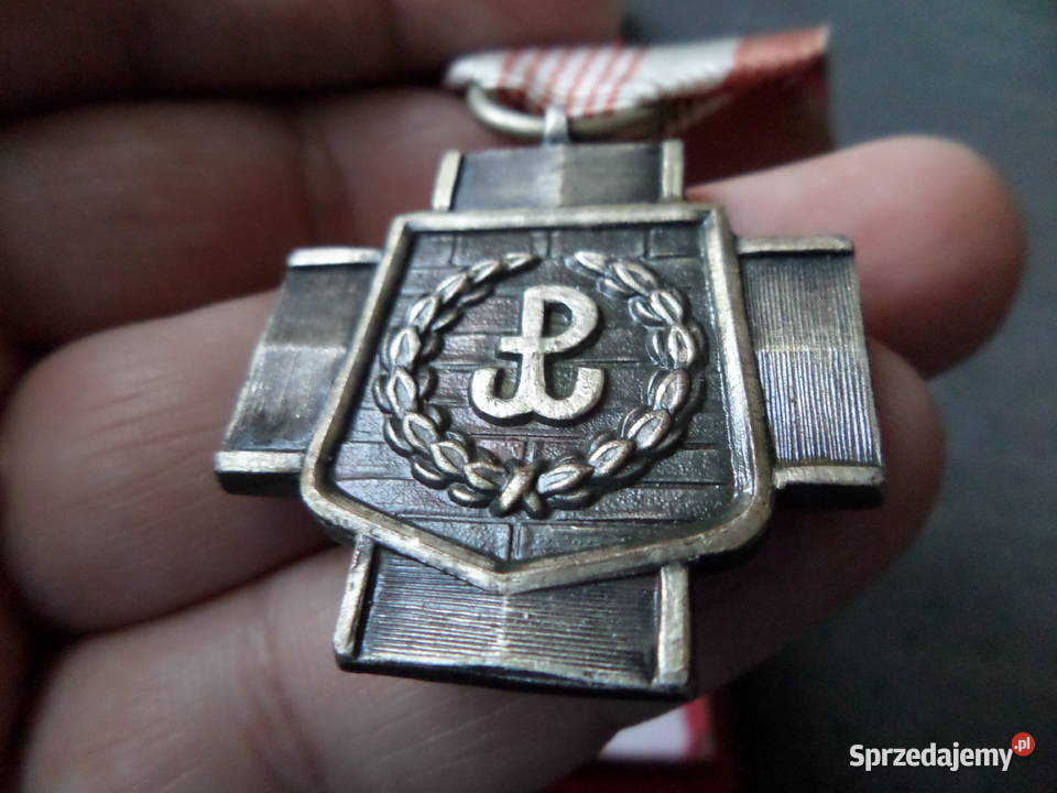 Krzyż Armii Krajowej oryginał Poznań