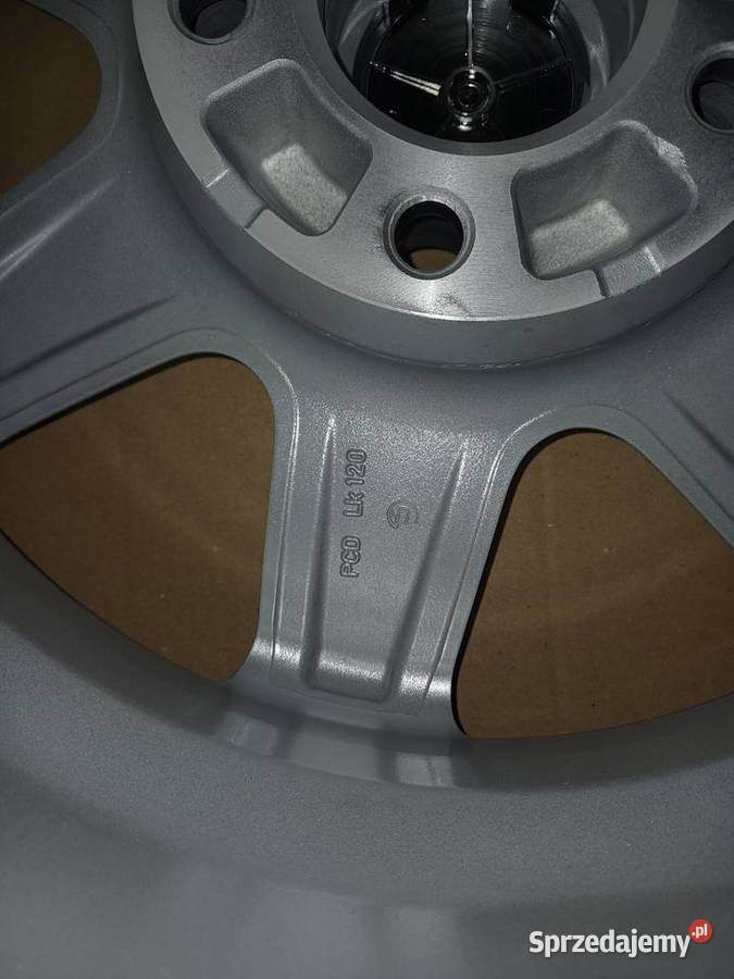 Falga KBA45529 5x120 7Jx16 ET20 BMW Średnica 16" Lublin
