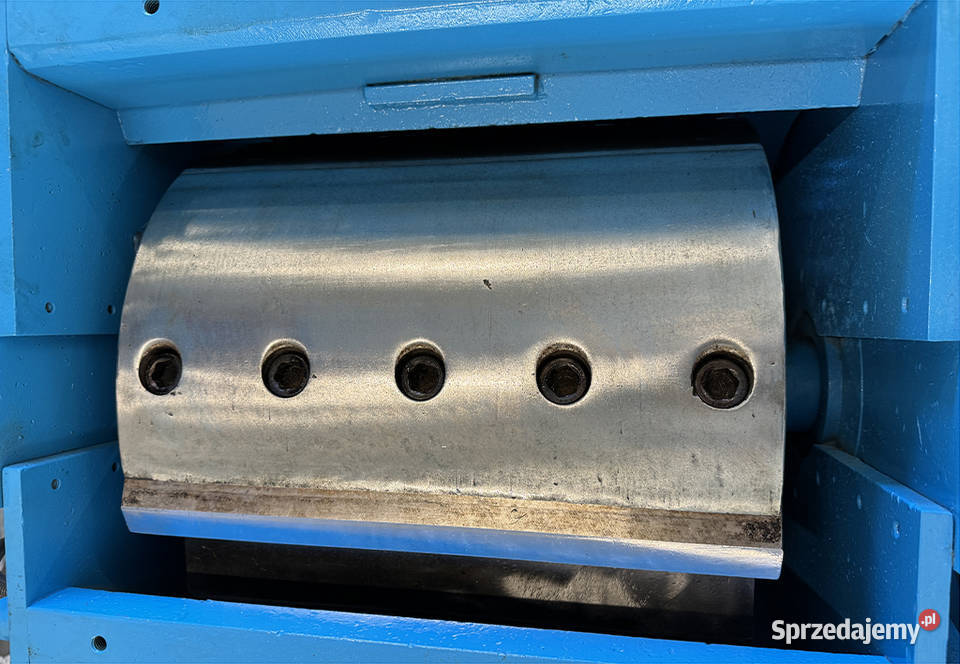 Rębak Rozdrabniacz KLOCKNER 120400 K2WV pomorskie Sierakowska Huta sprzedam