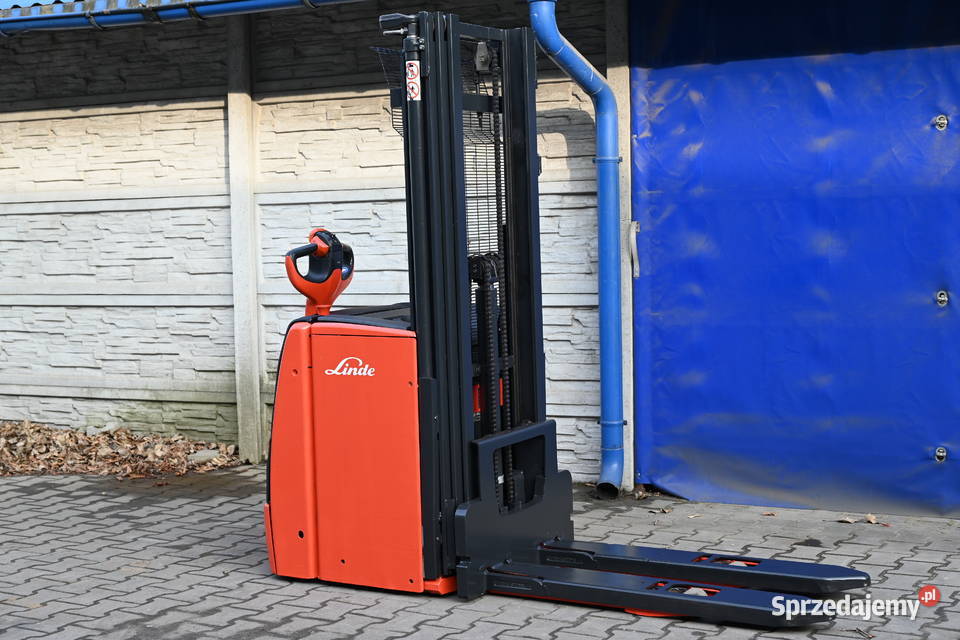 Paleciak elektryczny Linde L14 1400 Triplex 430