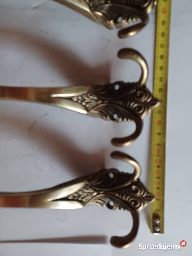 Komplet czterech pięknych dużych wieszaków Poznań