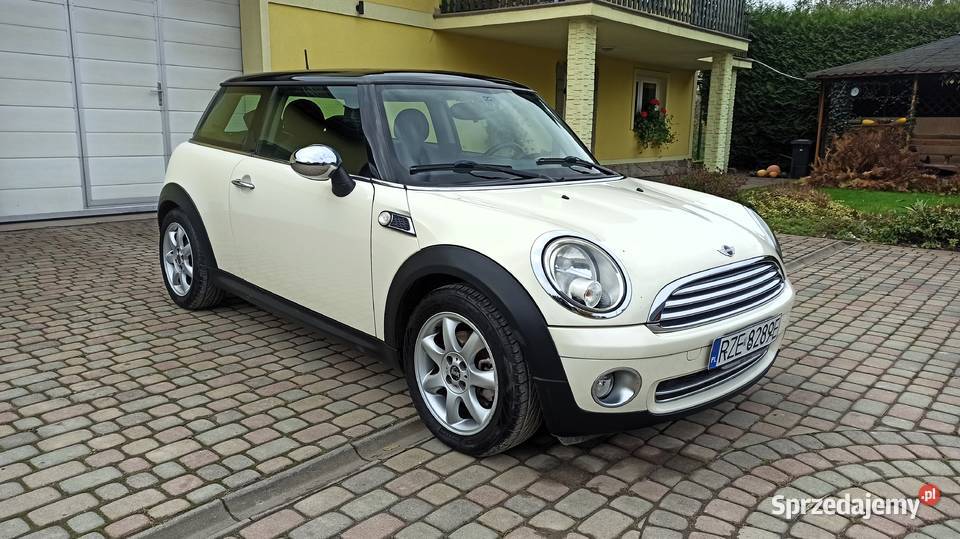 Mini Cooper R56 One 16 122 Manual Benzyna wielofunkcyjna kierownica